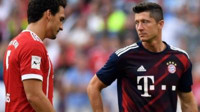 Matss Hummels y Robert Lewandowski discutieron en una práctica del Bayern Múnich.