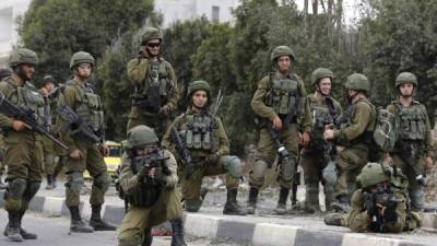 Los hombres y mujeres israelíes al cumplir la mayoría de edad están obligados a ir al Ejército.
