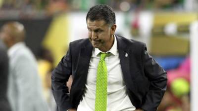 Juan Carlos Osorio dejaría su cargo en la selección mexicana para regresar a Colombia.