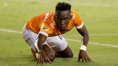 Alberth Elis no pudo estar con el Houston Dynamo en las primeras jornadas de la MLS por una lesión.