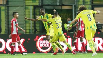 El brasileño Ronan marcó los dos goles del triunfo del Tondela.