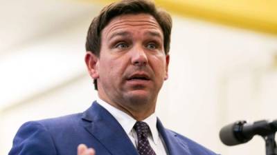 Gobernador de Florida, Ron DeSantis.