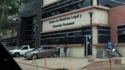 El cadáver de Carlos Alberto Zelaya (47) permanece en la morgue de Mediccina Forense.