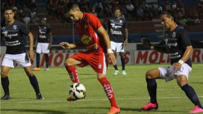 El choque de ida entre ceibeños y progreseños finalizó empatado sin goles.