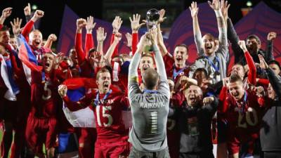 Serbia hizo historia al ganar su primer título mundial Sub-20 como país independiente .