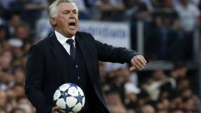 GRA462. MADRID, 18/04/2017.- El entrenador italiano del Bayern Múnich Carlo Ancelotti durante el partido de vuelta de los cuartos de final de la Liga de Campeones que se juega hoy en estadio Santiago Bernabéu, en Madrid. EFE/Kiko Huesca