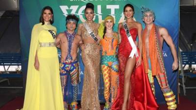 La visita de todas las participantes del Miss Universo 2019 al Cirque Du Soleil de Atlanta impactó a la prensa local y extranjera, divinas mujeres con trajes de noche eclipsaron el show del circo más famoso del mundo.En Foto: Miss Brazil Julia Horta, Miss Bolivia Fabiana Hurtado, and Miss Colombia Gabriela Tafur Nader.