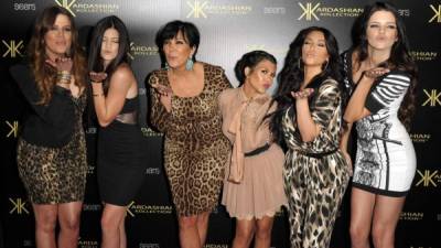 Hace una década nació el 'reality show' 'Keeping Up With The Kardashians' que catapultó a la fama a la familia más mediática de los Estados Unidos.