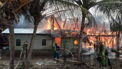 La guardería estaba ubicada en West End, Roatán. Fotografía cortesía de Cuerpo de Bomberos de Honduras