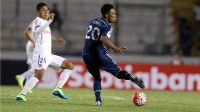 Deiby Flores, durante el partido ante el Olimpia en la Concachampions. Foto Juan Salgado