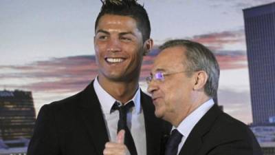 Florentino Pérez arremetió contra Cristiano Ronaldo, una de los grandes ídolos en el Real Madrid. Foto AFP- Archivo.