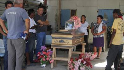 Ayer, a las 3:00 pm, el cuerpo de Guillermo fue llevado al taller en el que trabajaba en Cineguita.