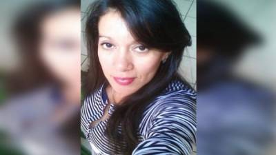 Ruth Aracely Zavala estudió Odontología en la Universidad Nacional Autónoma de Honduras.