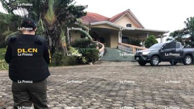 En Copán se está ejecutando el aseguramiento de viviendas supuestamente del ex alcalde de El Paraíso, Copán.
