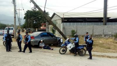 Momentos en que Julio Baltazar Barrera Laínez fue capturado por la Policía.