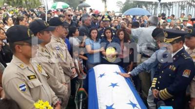 Momento en el que enterraban a Felipe Varela en San Matías, Francisco Morazán.