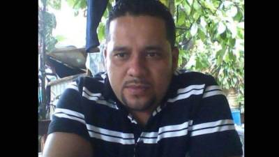 Óscar Linares fue acribillado en el mediodía de este viernes de varios impactos de bala en la colonia San José de La Ceiba.