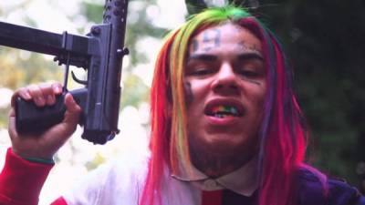 Daniel Hernández, mejor conocido como Tekashi69, fue arrestado a principios de esta semana por múltiples cargos criminales.