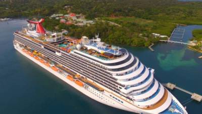 Los cruceros dejarán de llegar al Puerto de Roatán.