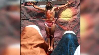 Las representaciones de la crucifixión y muerte de Cristo que se realizaron en diversos sectores de Tegucigalpa fueron muy realistas.