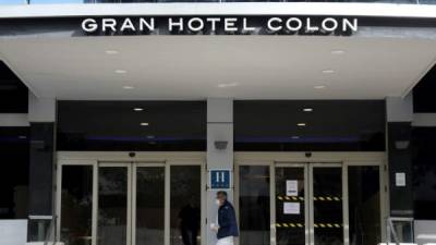 Es el primer hotel en España habilitado para tratar los casos menos graves del coronavirus.