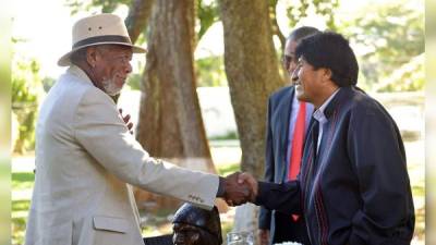 Freeman visitó el país como parte de la producción del documental 'La Historia de Dios'.