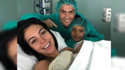 Alana Martina es la primera hija para Georgina y el cuarto para Cristiano.// Foto Instagram Cristiano Ronaldo.