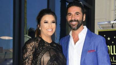 Eva Longoria y su esposo, José Bastón. Foto archivo.