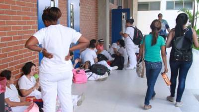 Estudiantes de Medicina de la Unah-vs.