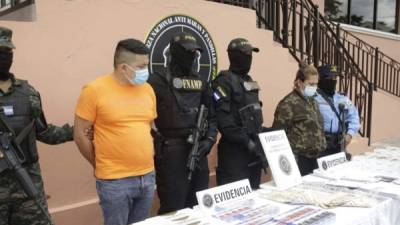Los detenidos fueron presentados en las instalaciones de la FNAMP.