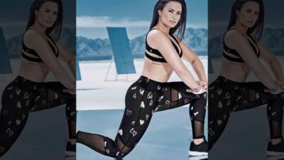 Demi, quien lanzó una colección de ropa de gimnasia con la marca Fabletics, de la actriz Kate Hudson, asegura que se mantiene sana y fuerte a través del ejercicio.