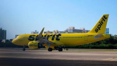 El cónsul general de Honduras en Miami, Ricardo Estrada, confirmó este miércoles a Efe la salida de este vuelo de la compañía Spirit con destino a San Pedro Sula, que partirá del aeropuerto de Fort Lauderdale (a 40 kilómetros al norte de Miami) el 18 de abril.