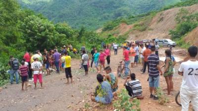 Los cuerpos fueron encontrados en una zona donde se extrae piedras en el sector de El Calán.