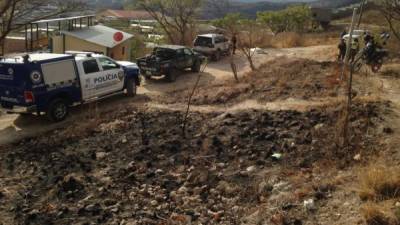 La Policía Nacional y Policía Militar llegaron a la escena del crimen. Foto: Radio América