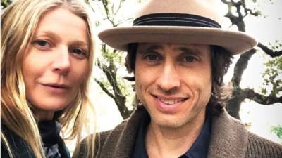 Gwyneth Paltrow y su esposo, Brad Falchuk.