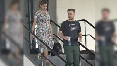 Los actores Eva Mendes y Ryan Gosling.