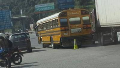 Miranda íba rumbo al sur e intentó doblar a la izquierda para entrar al desvío a Chamelecón cuando fue arrollado por el bus.