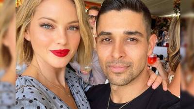 Amanda Pacheco y Wilmer Valderrama se comprometieron el primer día de año nuevo.