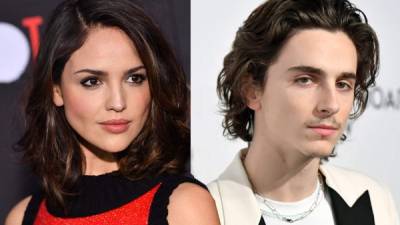 Eiza González y Timothée Chalamet son la pareja sorpresa del verano 2020.