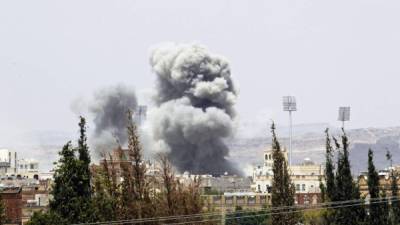 Los bombardeos, que también destruyeron tres vehículos supuestamente pertenecientes al grupo yihadista. EFE/Archivo