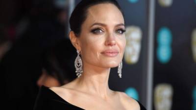 Angelina Jolie abrió su canal de YouTube el pasado 8 de agosto, pero fue hasta el 17 que compartió su primer video.