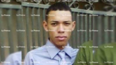 Grel Barrios, padre del joven, dijo que su hijo salió a una fiesta en la casa de unos amigos en la residencial Alemán el sábado en horas de la noche.