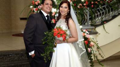 Los novios José Manuel Espinal Madrid y Jessica Erlinda Sabillón Vallejo tuvieron un noviazgo de cuatro años.