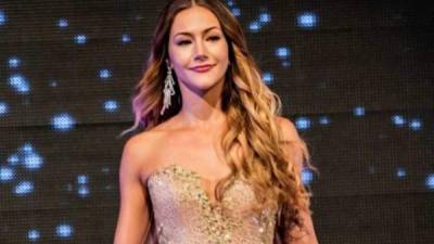 La concursante que fue finalista para convertirse en Miss Universo 2018, Amber-Lee Friis, fue encontrada muerta el lunes 18 de mayo en su casa en Nueva Zelanda. La noticia del deceso no trascendió hasta el fin de semana cuando fue dado a conocer por los organizadores de Miss Mundo Nueva Zelanda.