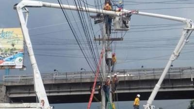 Personal de la Enee y EEH trabajarán mañana martes en el mantenimiento de líneas.