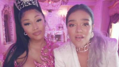 'Tusa', el éxito de Karol G y Nicki Minaj es uno de los grandes éxitos del momento. La canción del género urbano fue lanzada el 7 de noviembre del 2019 y no ha hecho más que arrasar en las listas de popularidad.