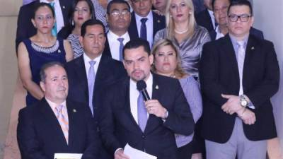 El diputado Tomás Zambrano durante su comparecencia el jueves en el Congreso Nacional.