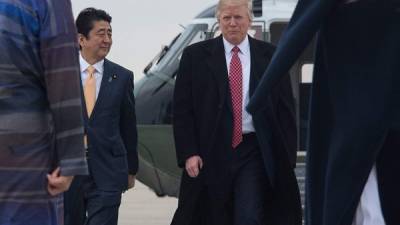 Donald Trump viajó esta tarde a Florida en compañía del primer ministro de Japón, Shinzo Abe.