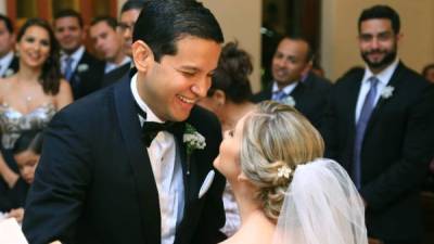 Gustavo Morales Chávez y Padla Boquín Orenday tuvieron un serio y largo noviazgo que culminaron con una elegante fiesta de matrimonio.