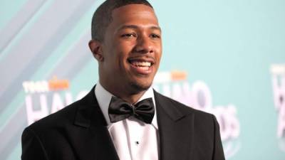 El actor Nick Cannon visitó Honduras para conocer la historia del Dr. Sebi.